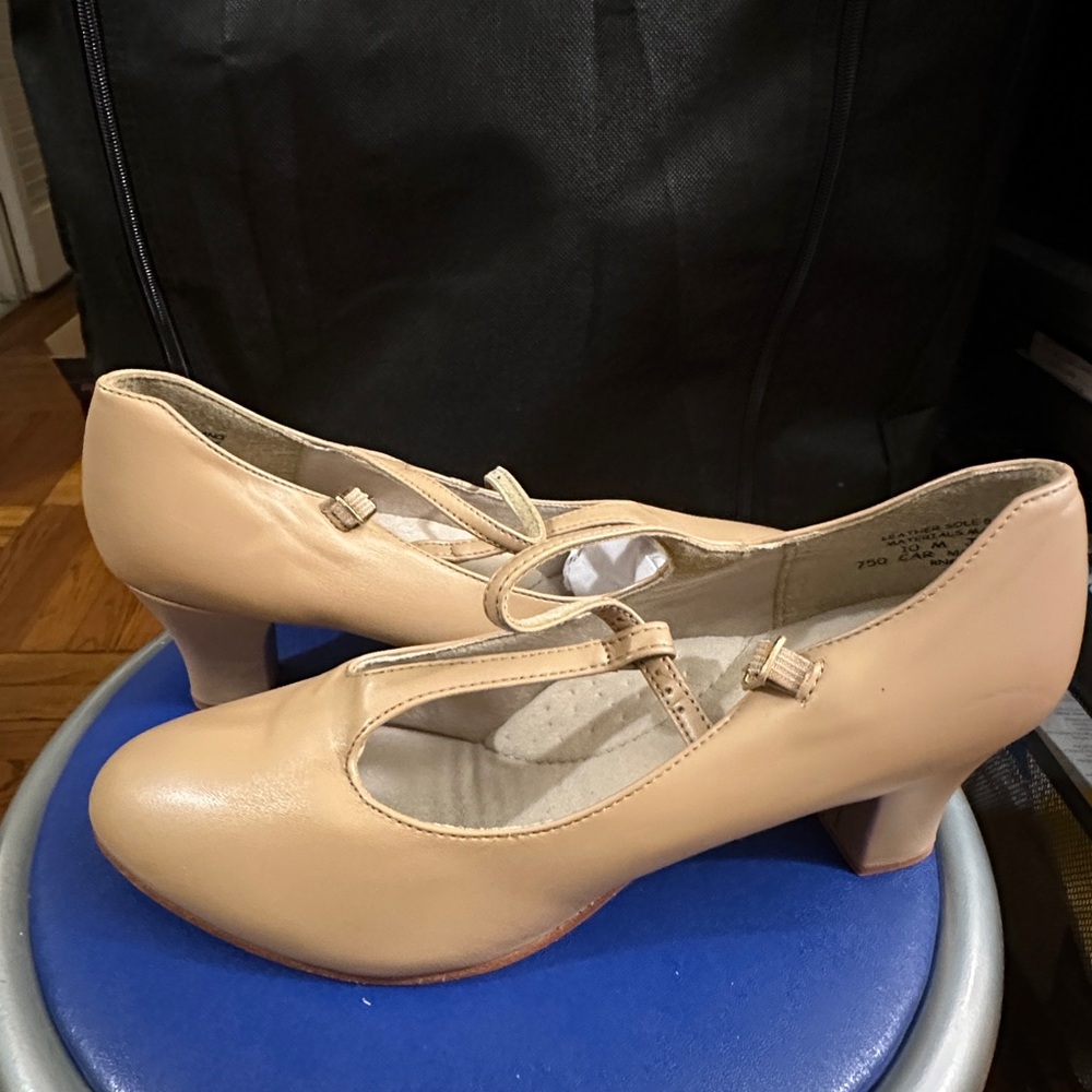 Capezio Character Leather Dance Shoes